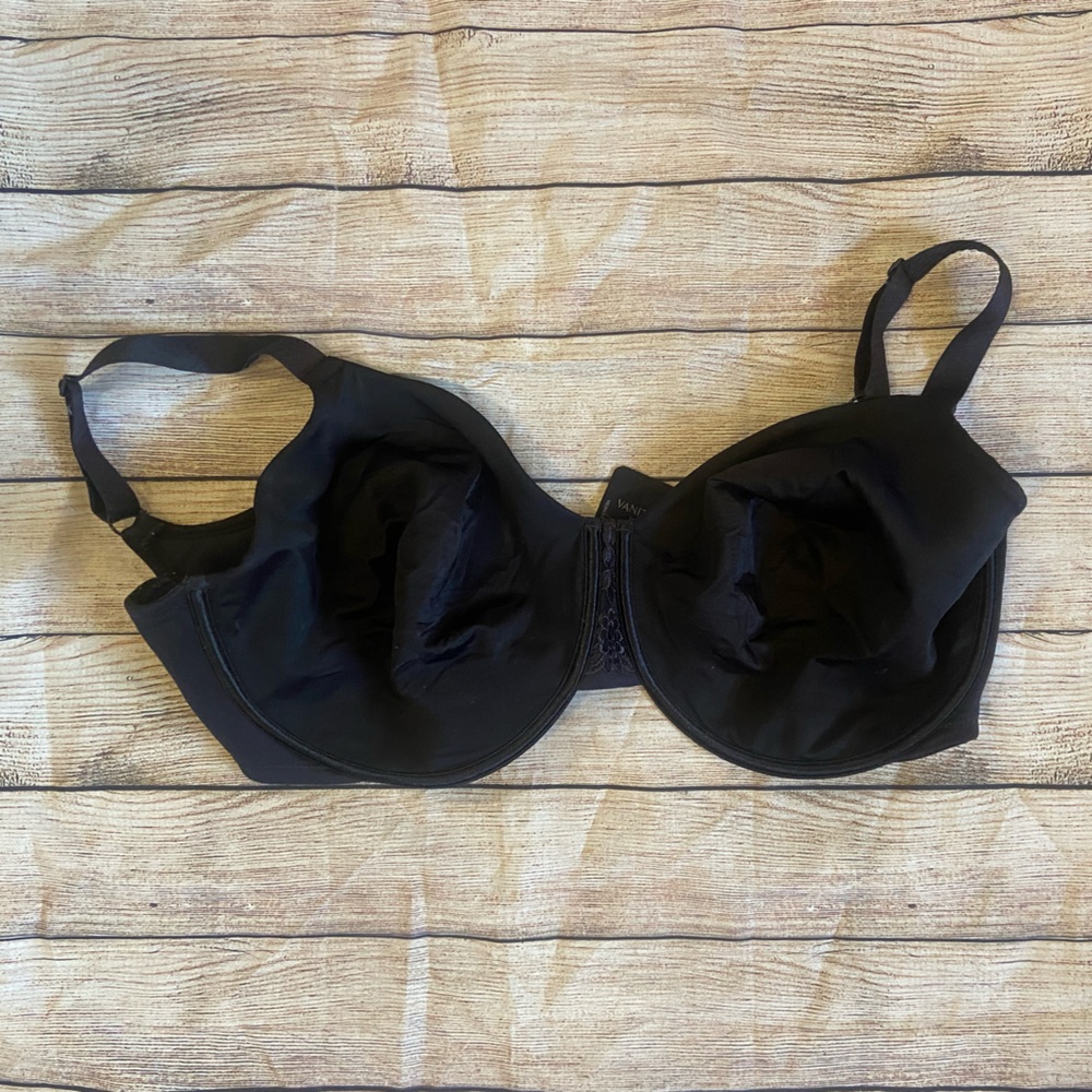 Vanity Fair 42H Black Lace Trim Underwire Bra